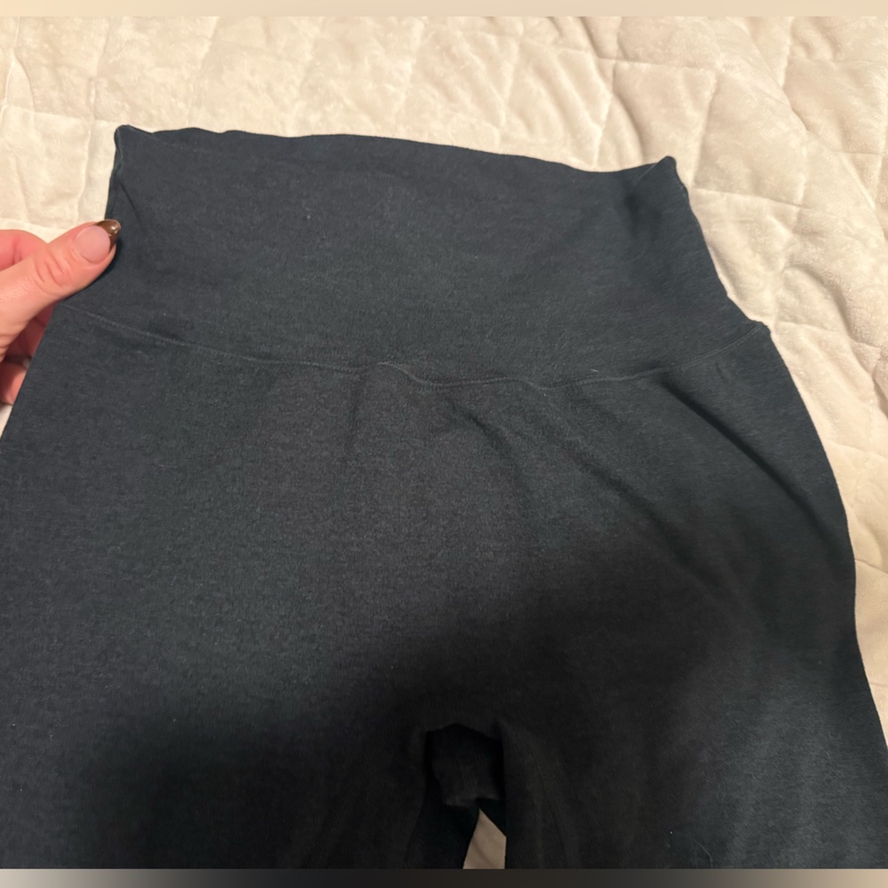 P’tula 2nd or 3rd gen Bare leggings -26 inch Small